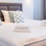 Apartment Funkcjonalny Z Parkingiem Blisko Plazy W Miedzyzdrojach By Renters Miedzyzdroje