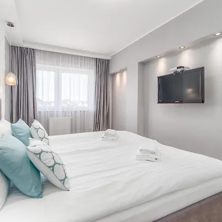 Funkcjonalny Apartament Z Parkingiem Blisko Plazy W Miedzyzdrojach By Noclegi Renters Apartman *